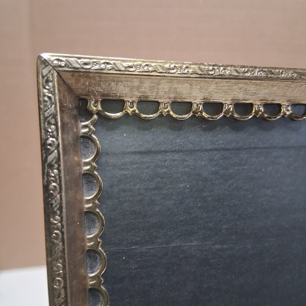 Vintage 8” X 10” Brass Gold Tone Metal Picture Frame Nice Corners Velvet Back